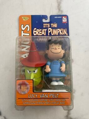 NWT Peanuts, Charlie Brown, It's the Great Pumpkin, Lucy Van Pelt